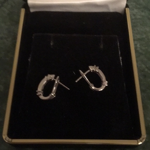 Gorgeous 14K white gold earrings with diamonds - Picture 2 of 7